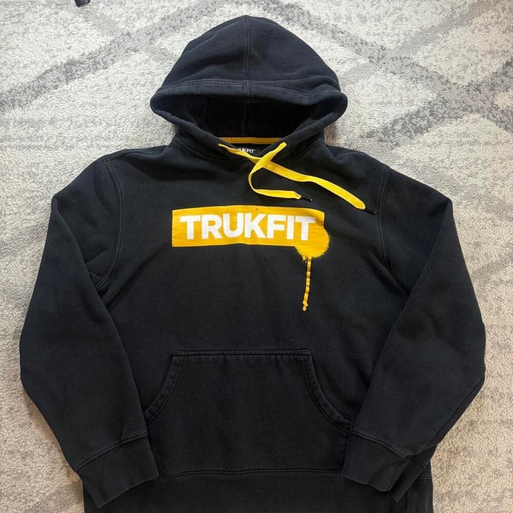 Trukfit work hoodie black size large (spot on back)